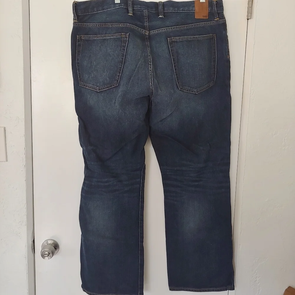GAP pre owned